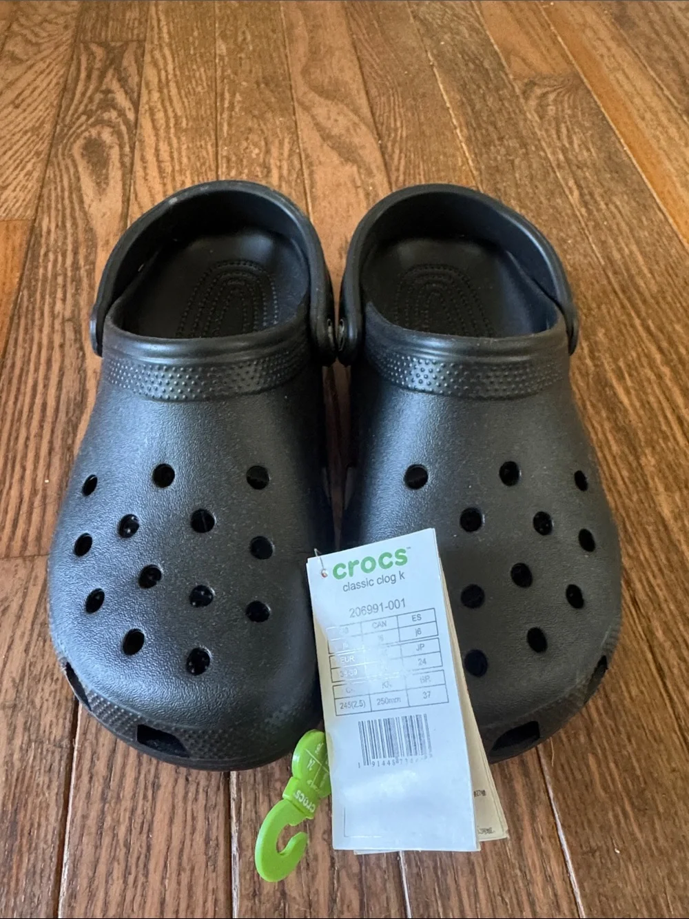 NWT CROCS Kids' Classic Clog - Black